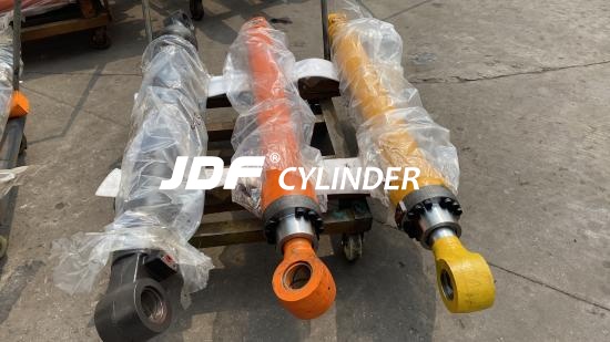 VOE14561138 Excavator Hydraulic Cylinder Bucket Cylinder Factory